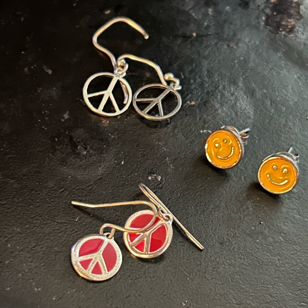 Peace bundle, ring sz 7, 2 peace dangle earring sets and one smiley stud pair